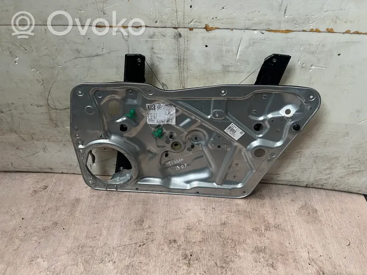 Volkswagen Tiguan Mechanizm podnoszenia szyby przedniej bez silnika 5N0837462