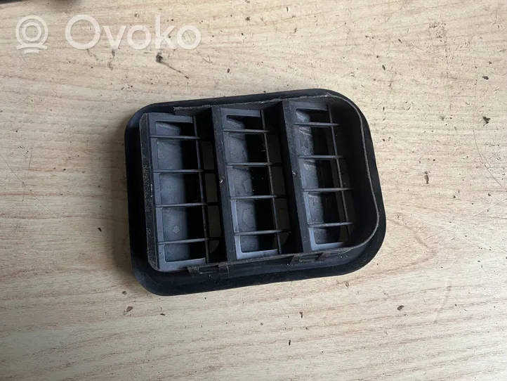 Audi A3 S3 8P Ventilācijas režģis 3T0819465