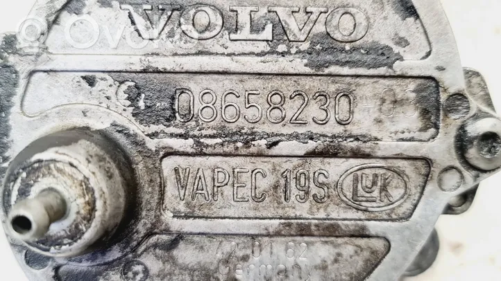 Volvo S60 Vacuum pump 08658230