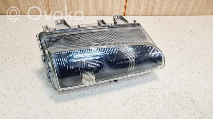 Fiat Ulysse Lampa przednia 89002928