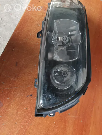 Volvo S60 Lampa przednia 89008267