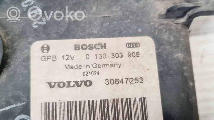 Volvo S60 Elektryczny wentylator chłodnicy 30647253