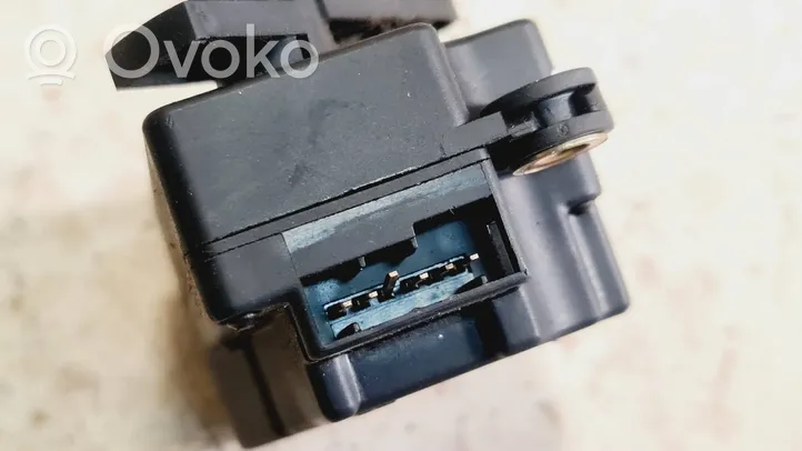 Volvo S60 Air flap motor/actuator 74931F