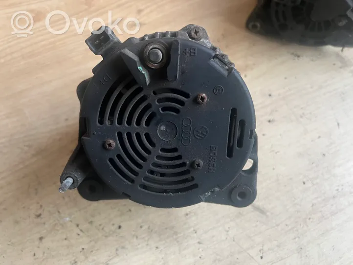 Audi 80 90 S2 B4 Generatore/alternatore 037903025C