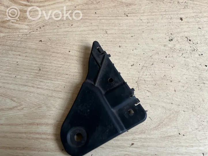 Audi A2 Support de pare-chocs arrière 8Z0807376B