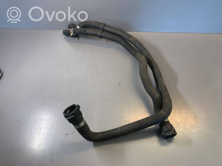 BMW 3 E90 E91 Tuyau de liquide de refroidissement moteur 9124076