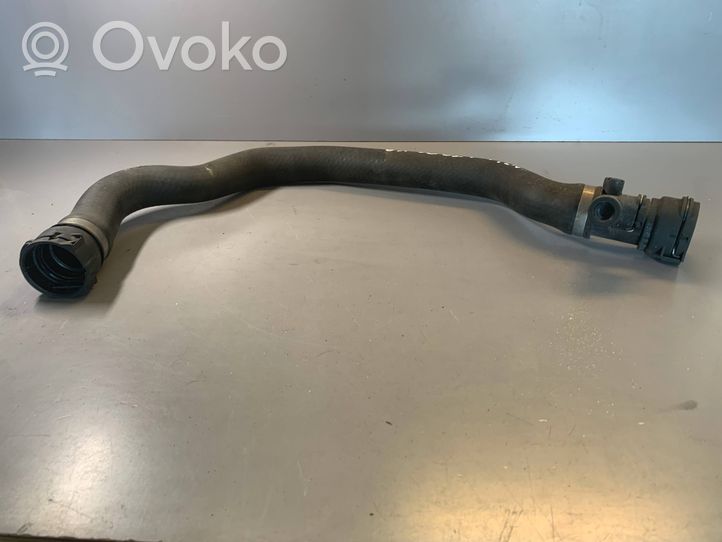 BMW 3 E46 Tubo flessibile del liquido di raffreddamento del motore 2249778