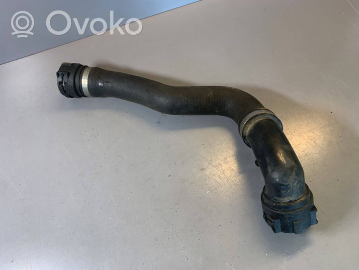 BMW X5 E53 Tuyau de liquide de refroidissement moteur 7500750