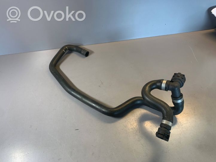 BMW X3 E83 Tubo flessibile del liquido di raffreddamento del motore 3422606