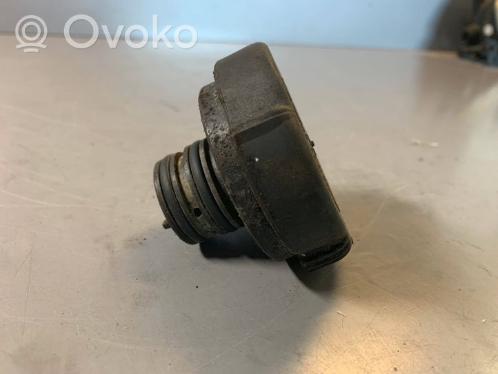 BMW 3 E36 Vase d'expansion / bouchon de réservoir de liquide de refroidissement 1742232