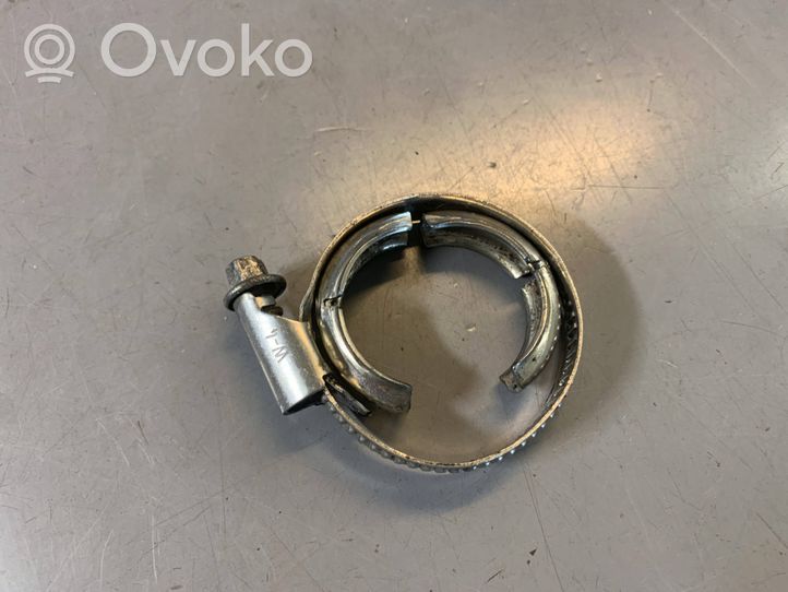 BMW X6 F16 EGR vamzdelis (-iai)/ žarna (-os) 11717786146