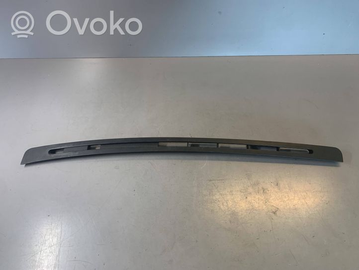 BMW 3 E36 Katon tuuletussuuttimen ritilä 8146227