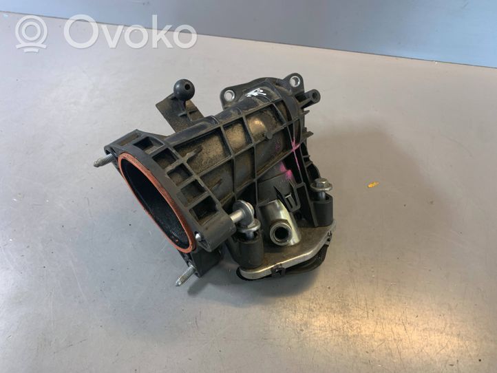 BMW 3 F30 F35 F31 Oro paėmimo kanalo detalė (-ės) 7823244