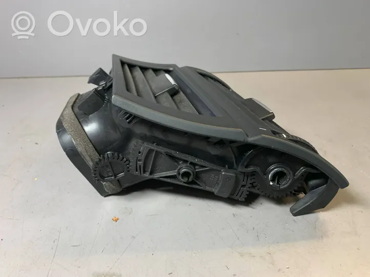 BMW X5 E70 Copertura griglia di ventilazione laterale cruscotto 7161804