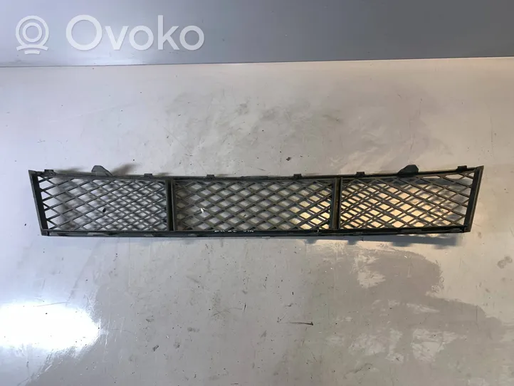 BMW 5 F10 F11 Grille inférieure de pare-chocs avant 51117285950