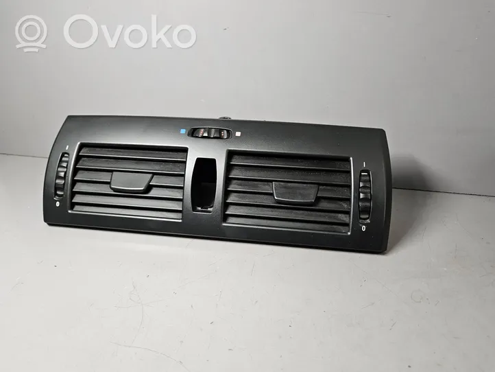 BMW X3 E83 Griglia di ventilazione centrale cruscotto 3400074