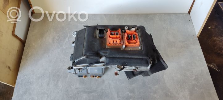 BMW i3 Voltage converter inverter 8679677