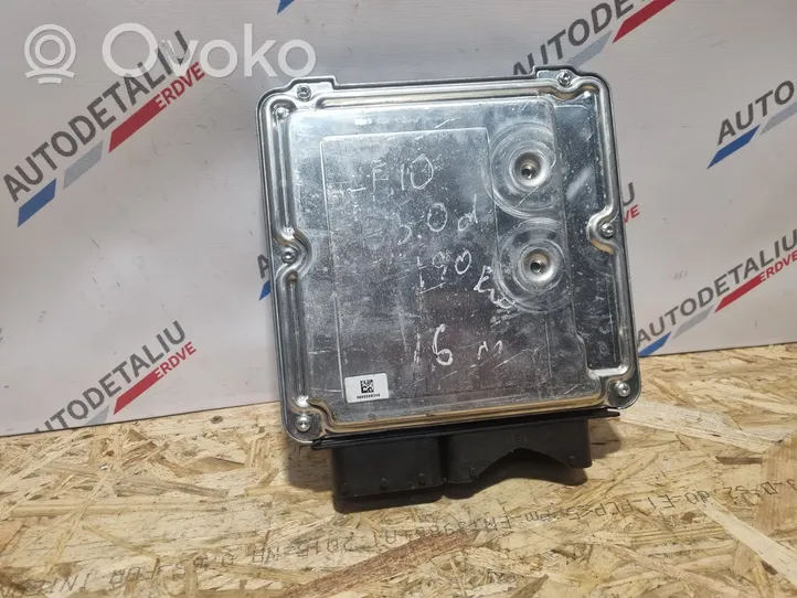 BMW 3 F30 F35 F31 Sterownik / Moduł ECU 8586540