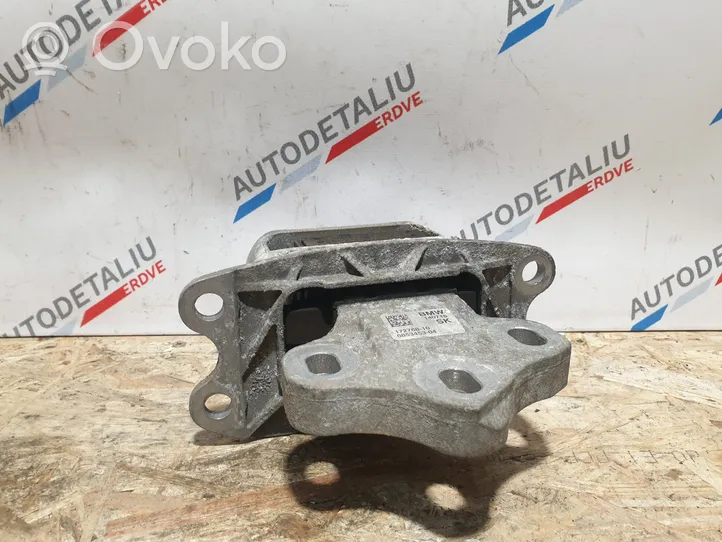 BMW 2 F45 Supporto della scatola del cambio 6853453