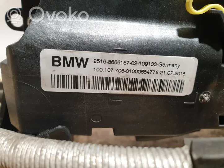 BMW 2 F45 Lewarek zmiany biegów / górny 8666167