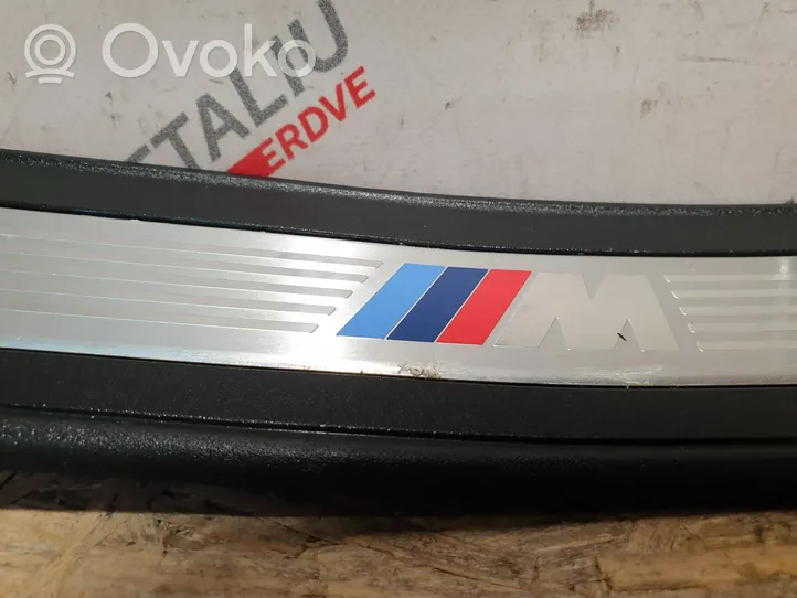 BMW 5 F10 F11 Rear sill trim cover 8050051