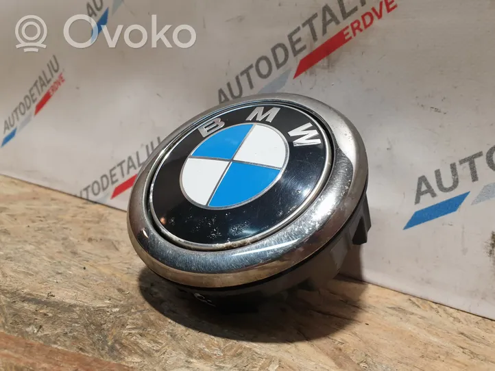 BMW 1 F20 F21 Lastausoven ulkokahva 7248535