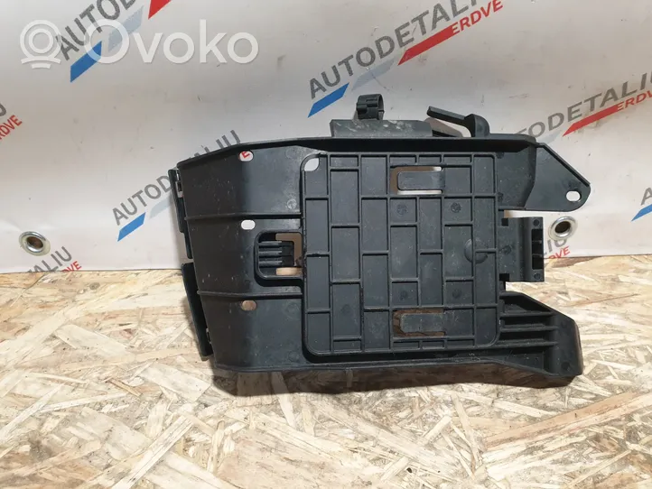 BMW 1 F20 F21 Altra parte del vano motore 7604348