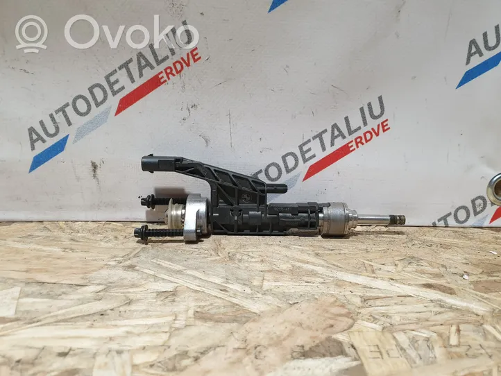 BMW X1 F48 F49 Fuel injector 8656548