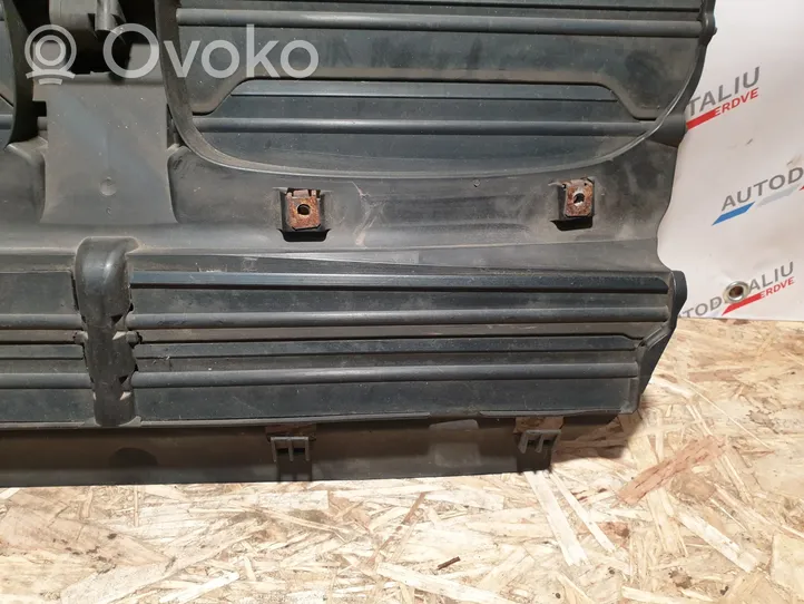 BMW X5 E70 Déflecteur d'air de radiateur de refroidissement 7195271