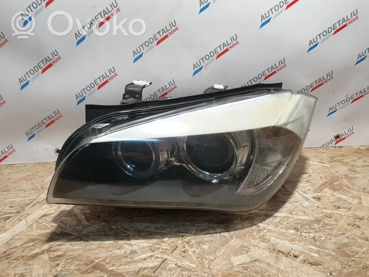 BMW X1 E84 Lampa przednia 2990009