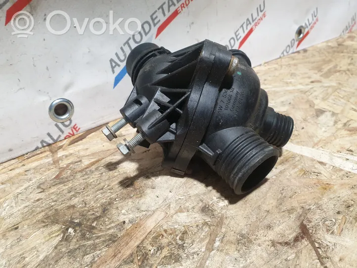 BMW Z4 E89 Boîtier de thermostat / thermostat 7536655