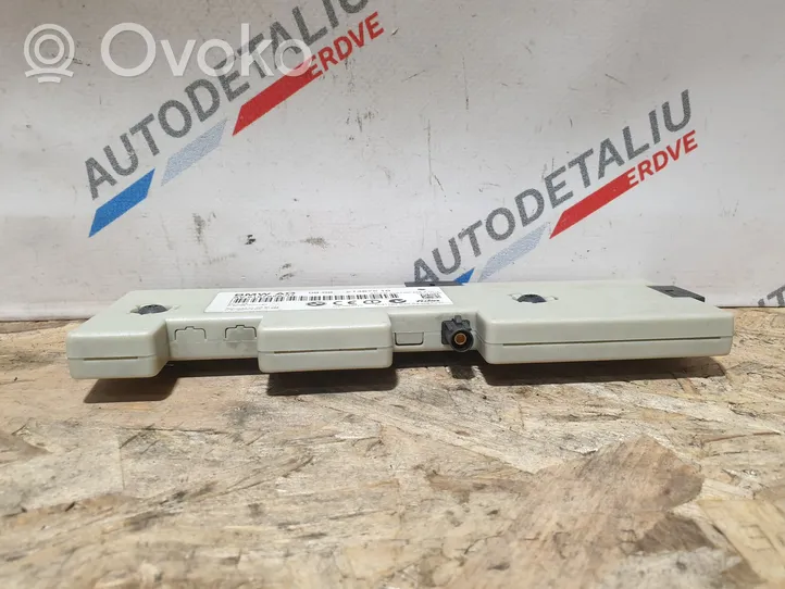 BMW 3 E92 E93 Aerial antenna amplifier 9187658