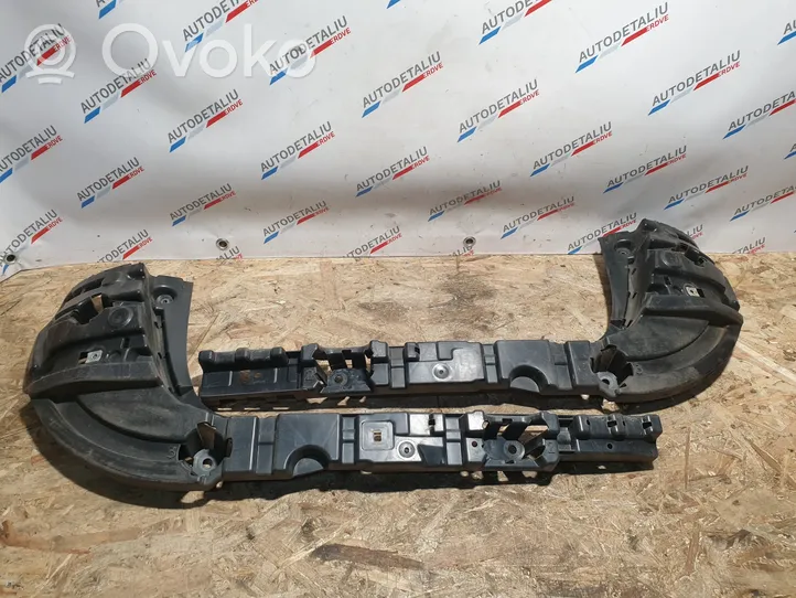 BMW X3 F25 Staffa di rinforzo montaggio del paraurti posteriore 7239883