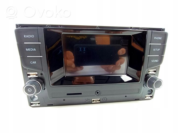 Volkswagen PASSAT B8 USA Panel / Radioodtwarzacz CD/DVD/GPS 5G0035888C