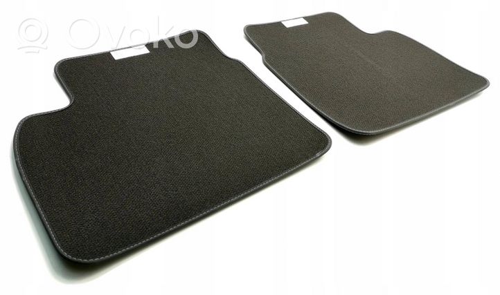 Volkswagen Amarok Car floor mat set 