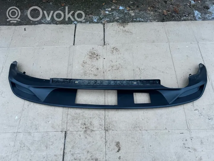 Volkswagen Golf VIII Moulure inférieure de pare-chocs arrière 5h9807568