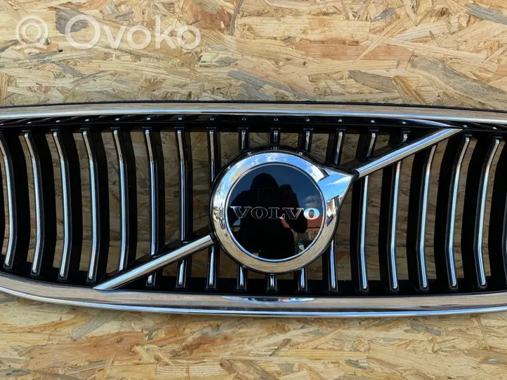 Volvo S90, V90 Grille calandre supérieure de pare-chocs avant 32234088