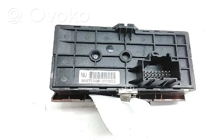 Opel Antara Interruttore di regolazione dell’illuminazione del quadro 96672909070601