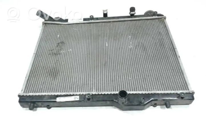 Suzuki Swift Radiateur de refroidissement 0015631