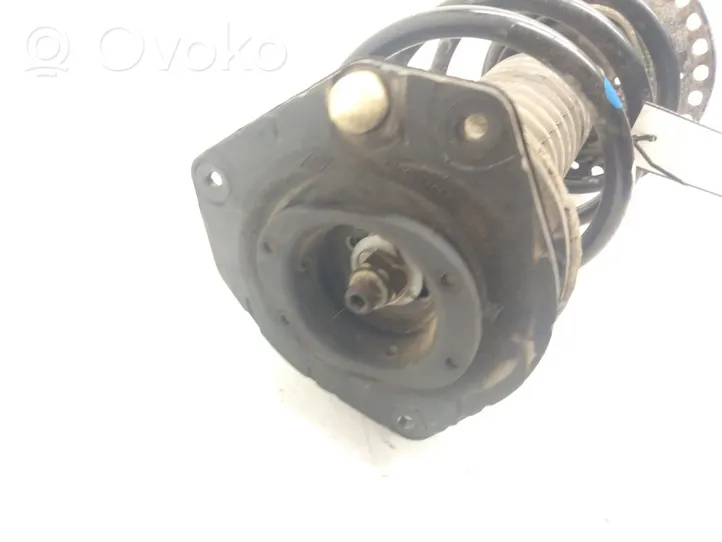 Renault Megane II Ammortizzatore anteriore con molla elicoidale 82003351874