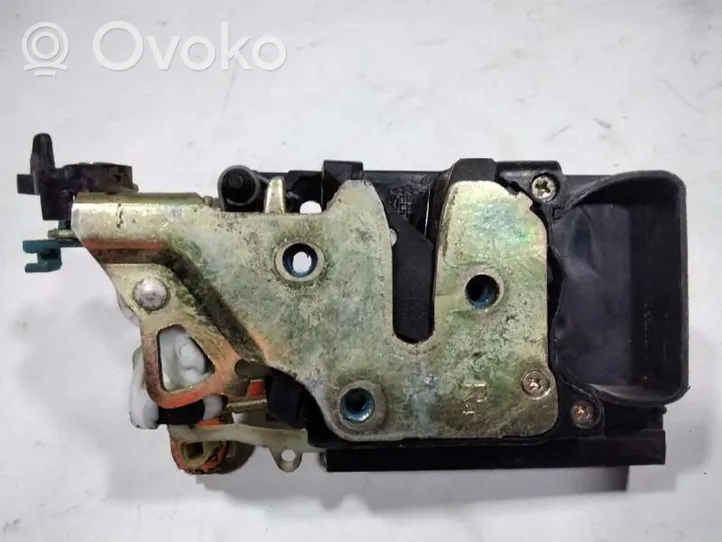 Daewoo Tacuma Rear door lock 96260996