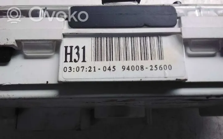 Hyundai Accent Spidometras (prietaisų skydelis) 9400825600