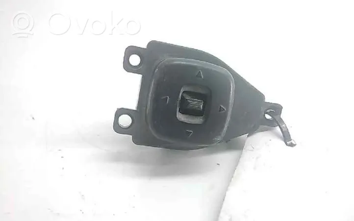 Mazda 3 I Bouton de commutateur rétroviseur latéral BJOE66600