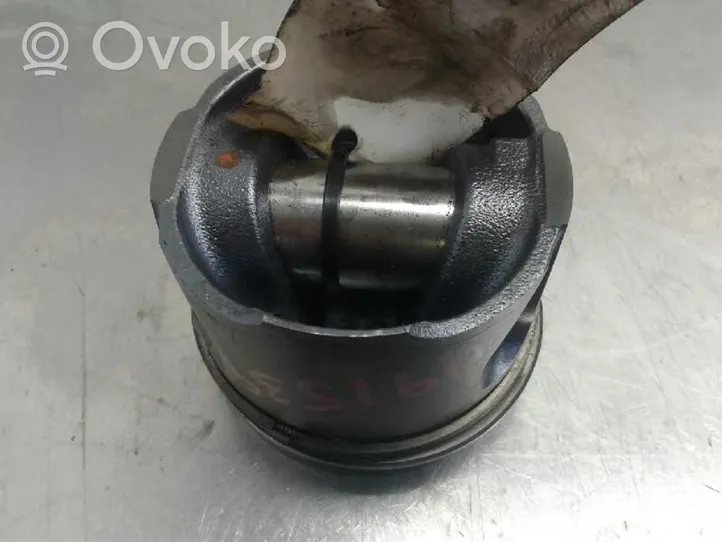 Ford Mondeo Mk III Piston 