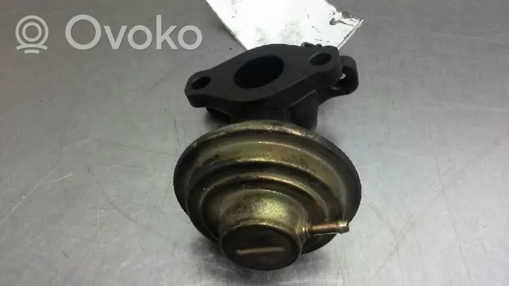 Opel Movano A EGR valve 