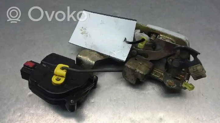 Chevrolet Matiz Front door lock 96601559