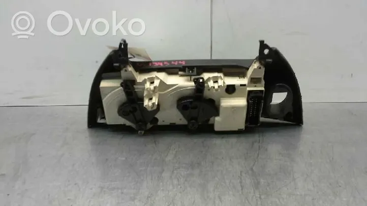 Renault Megane I Module unité de contrôle climatisation 7701209441