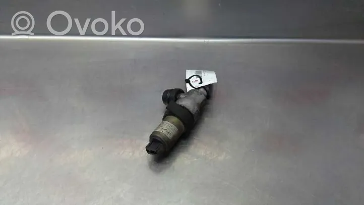 Volkswagen Vento Zawór regulacji biegu jałowego / Regulator 037996457C