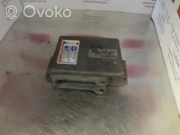 Citroen Saxo Sterownik / Moduł ECU 0261203736