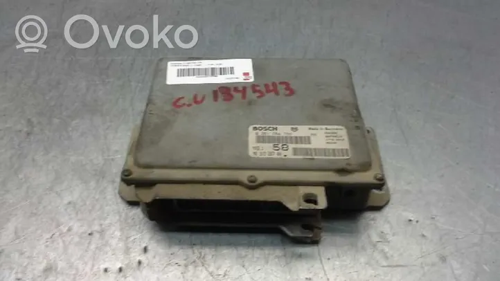 Citroen Saxo Variklio valdymo blokas 0261204788